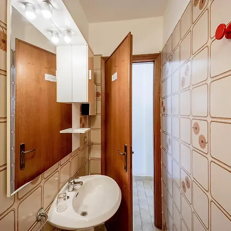 Διαμέρισμα In In Strandnaehe Loano