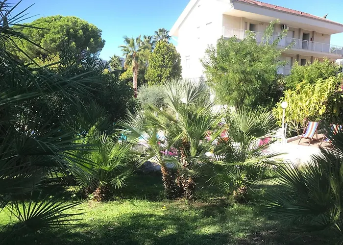 In In Strandnaehe Apartamento Loano